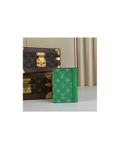 LV  Wallet