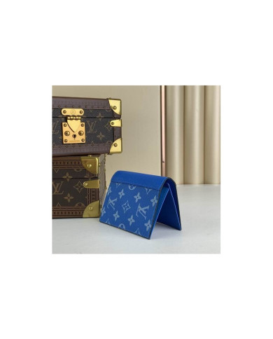 LV  Wallet