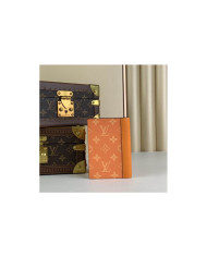 LV  Wallet