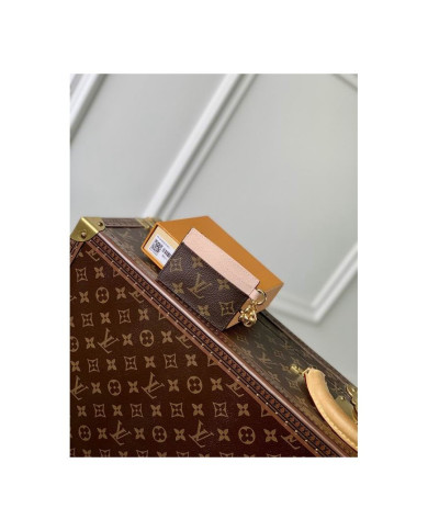 LV  Wallet
