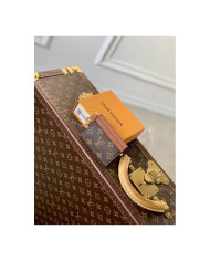 LV  Wallet