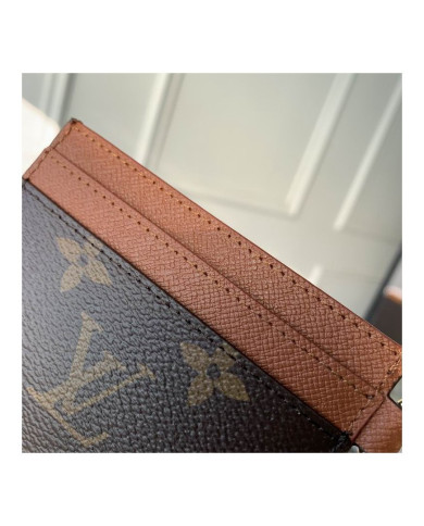 LV  Wallet