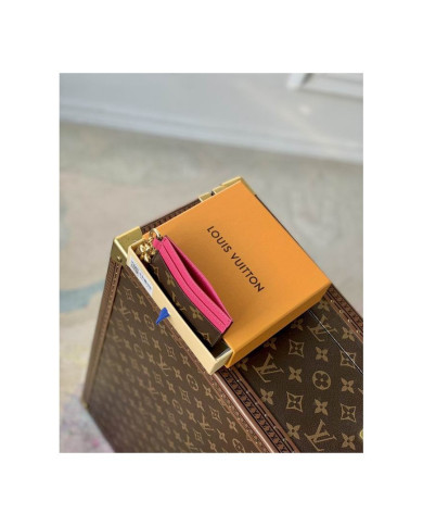 LV  Wallet