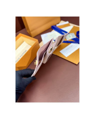 LV  YG   Wallet