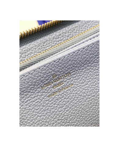 LV  YG  Wallet