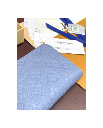 LV  YG  Wallet