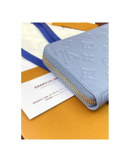 LV  YG  Wallet