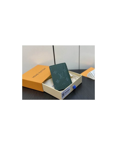 LV  Wallet