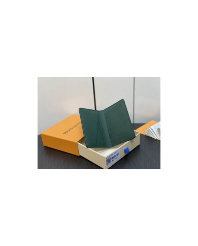 LV  Wallet