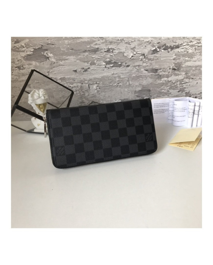 LV  YG Wallet