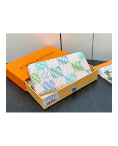 LV   Zippie Wallet