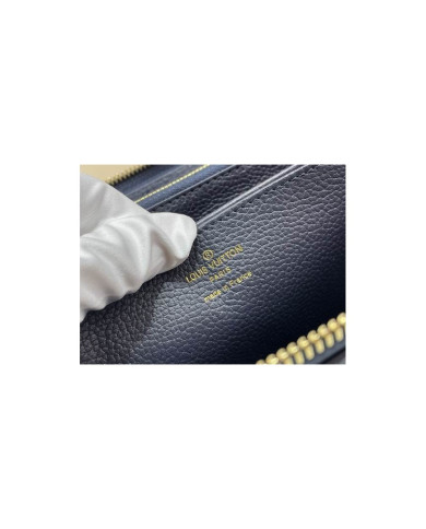 LV Zippy   Wallet