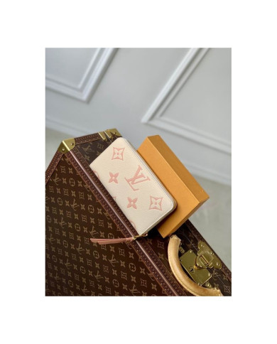 LV Zippy   Wallet
