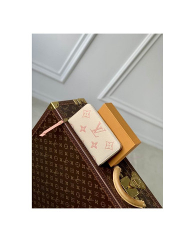 LV Zippy   Wallet