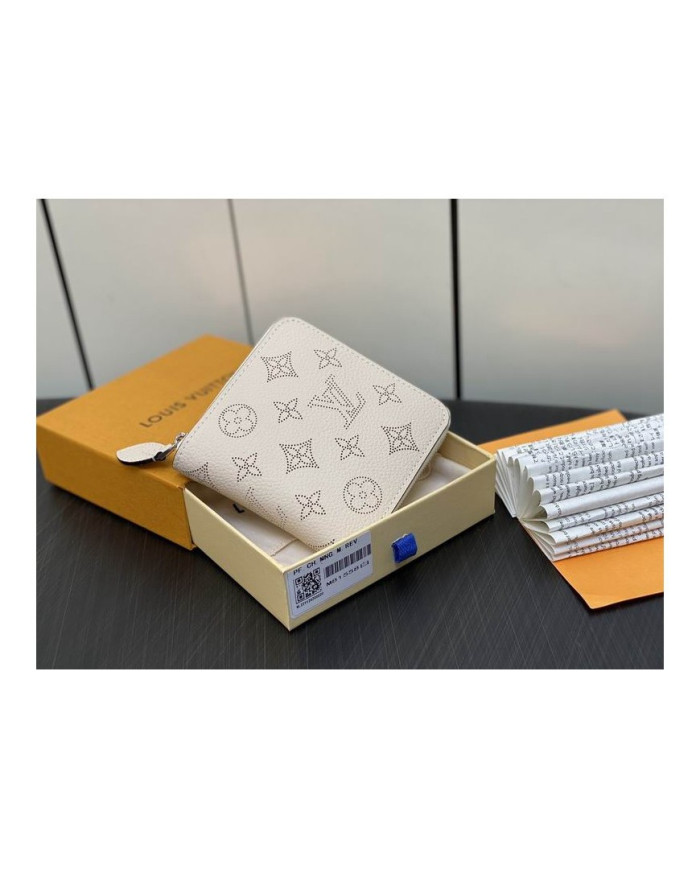 LV Zippy   Wallet