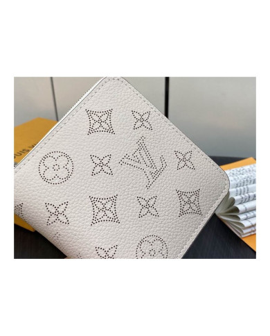 LV Zippy   Wallet