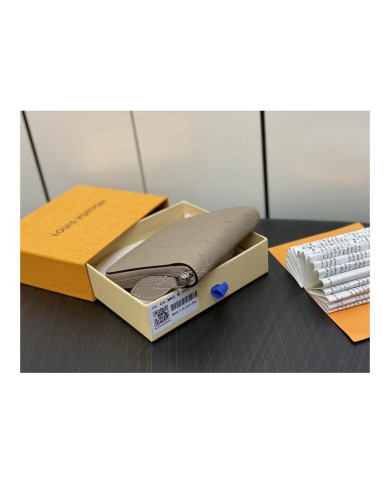 LV Zippy   Wallet