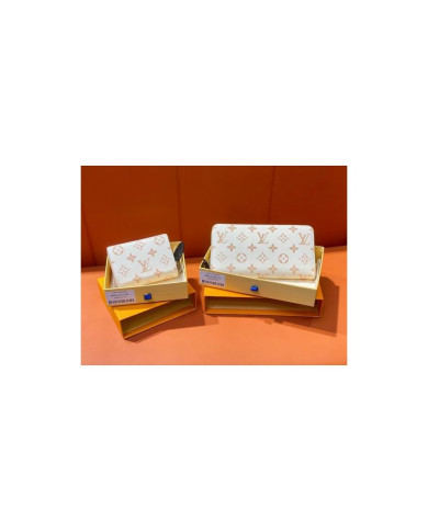 LV Zippy  Wallet