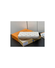 LV Zippy  Wallet