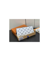 LV Zippy   Wallet