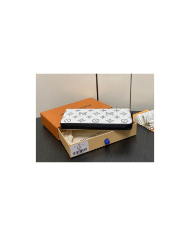LV Zippy   Wallet