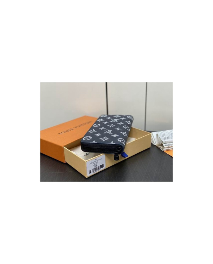LV Zippy  Wallet