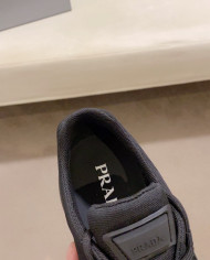 Casual shoes  simple and anti-slip