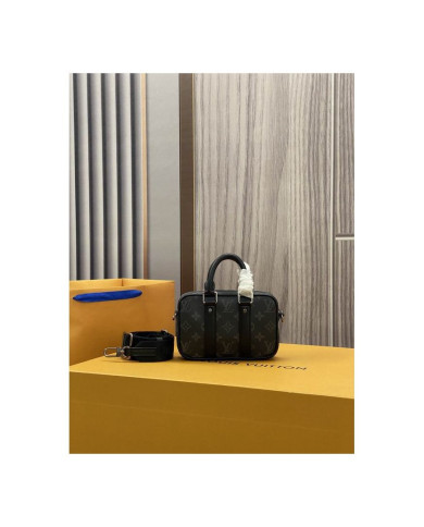 LV  Voyage Briefcase