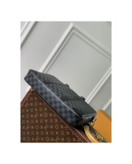 LV  Voyage Briefcase
