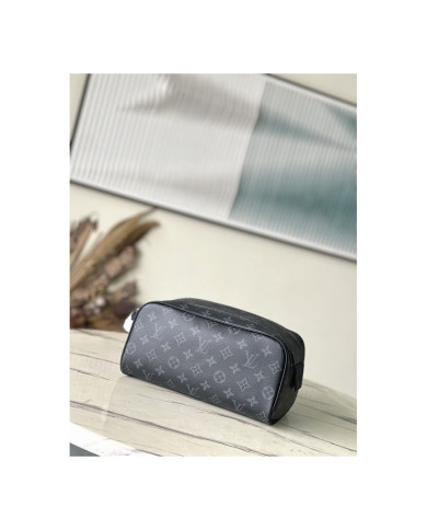 LV Dojmo Makeup bag