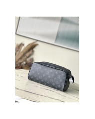 LV Dojmo Makeup bag