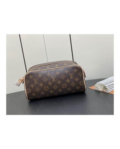 LV Dopp  Makeup bag