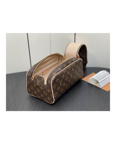 LV Dopp  Makeup bag