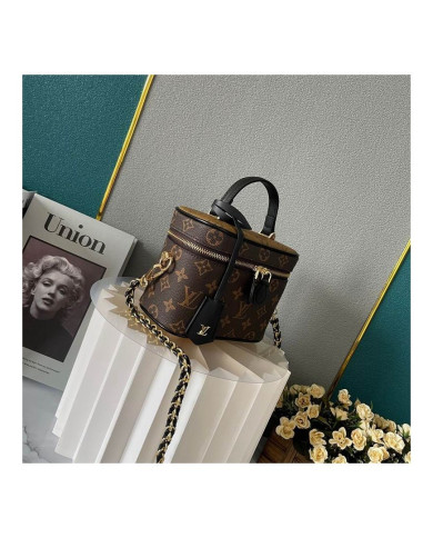 LV YG Makeup bag