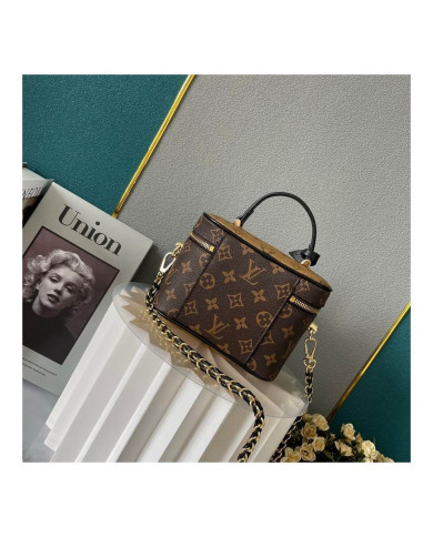 LV YG Makeup bag