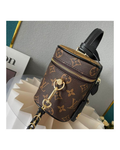 LV YG Makeup bag