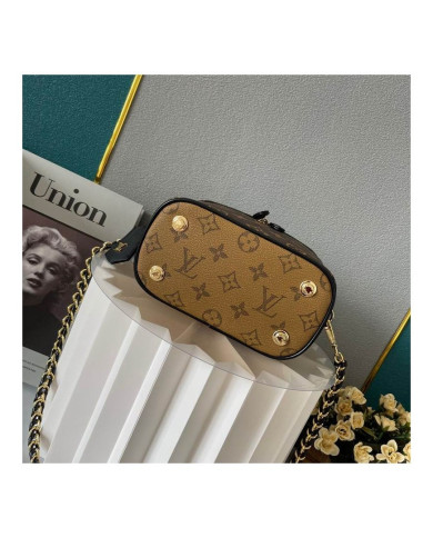 LV YG Makeup bag