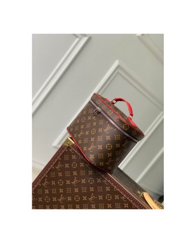LV  Nice  Makeup bag