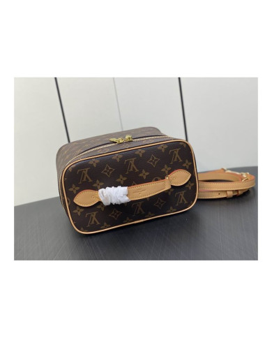 LV  NiceNano Makeup bag