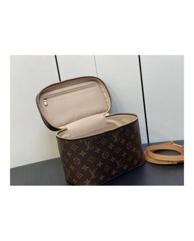 LV  NiceNano Makeup bag