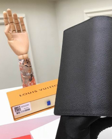 LV  YG Wallet