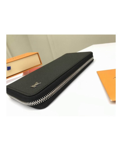 LV  YG Wallet