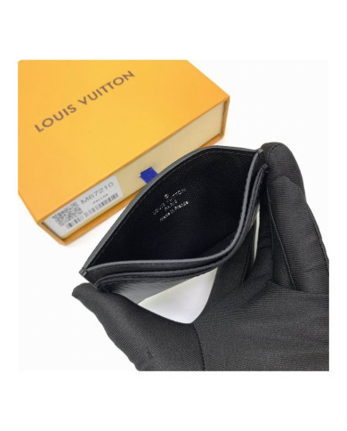 LV  YG  Wallet