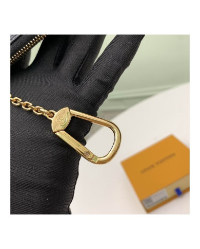 LV  YG  Wallet