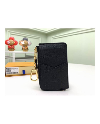 LV  YG  Wallet