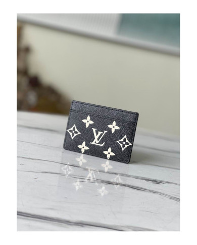 LV  Wallet