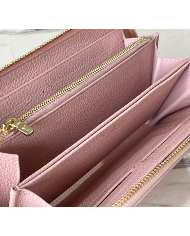 LV  Wallet
