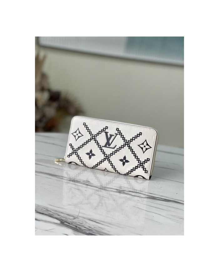 LV  Wallet