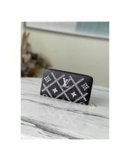 LV  Wallet