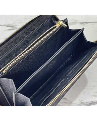 LV  Wallet